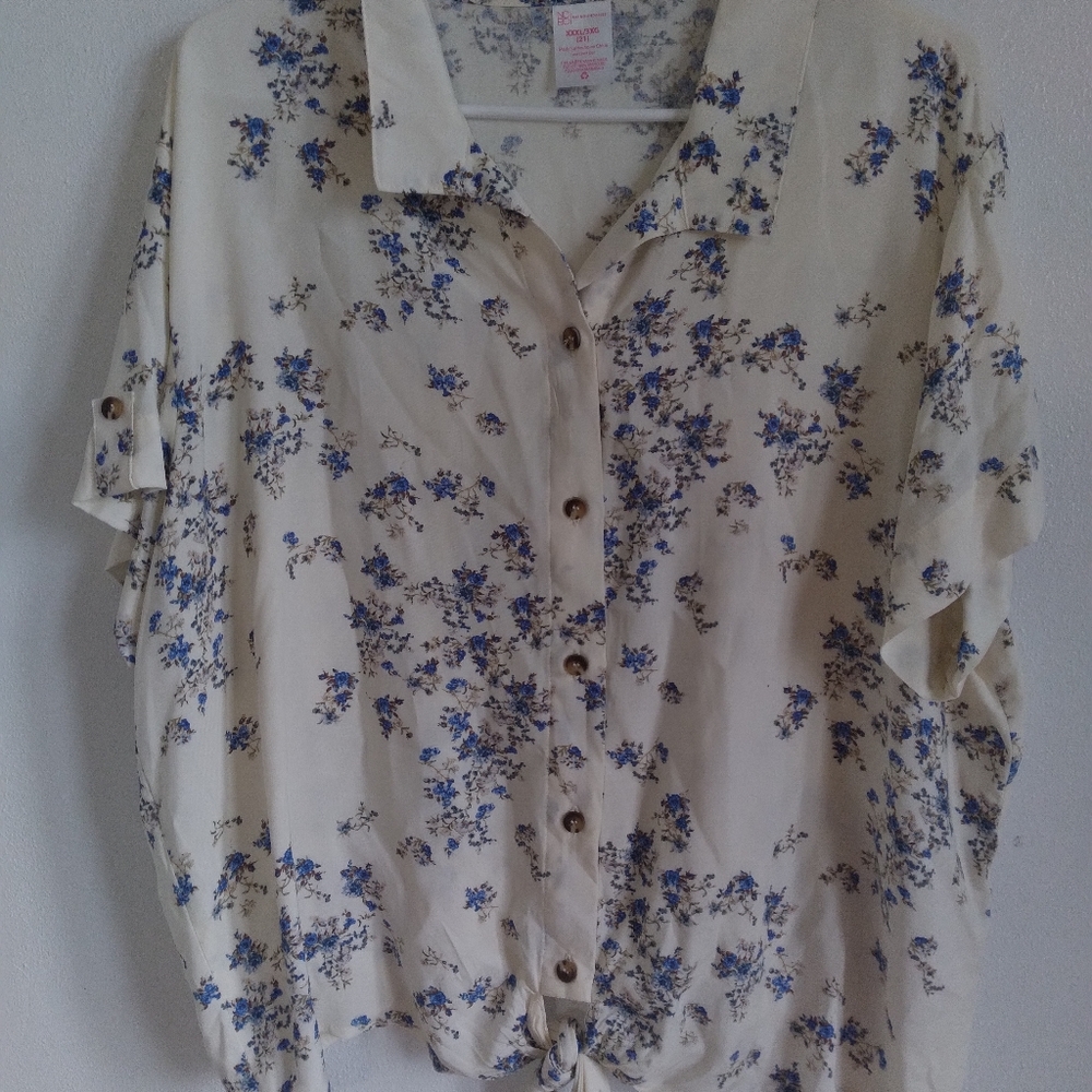 Floral Short Sleeve